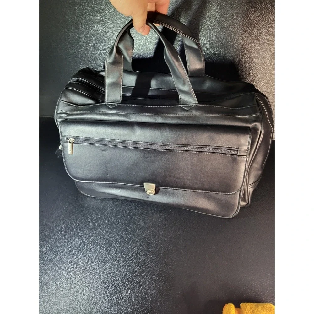 Leeds 20in Black Real Leather Duffel Bag Beautiful Mens Luggage Gym Luxary Bag